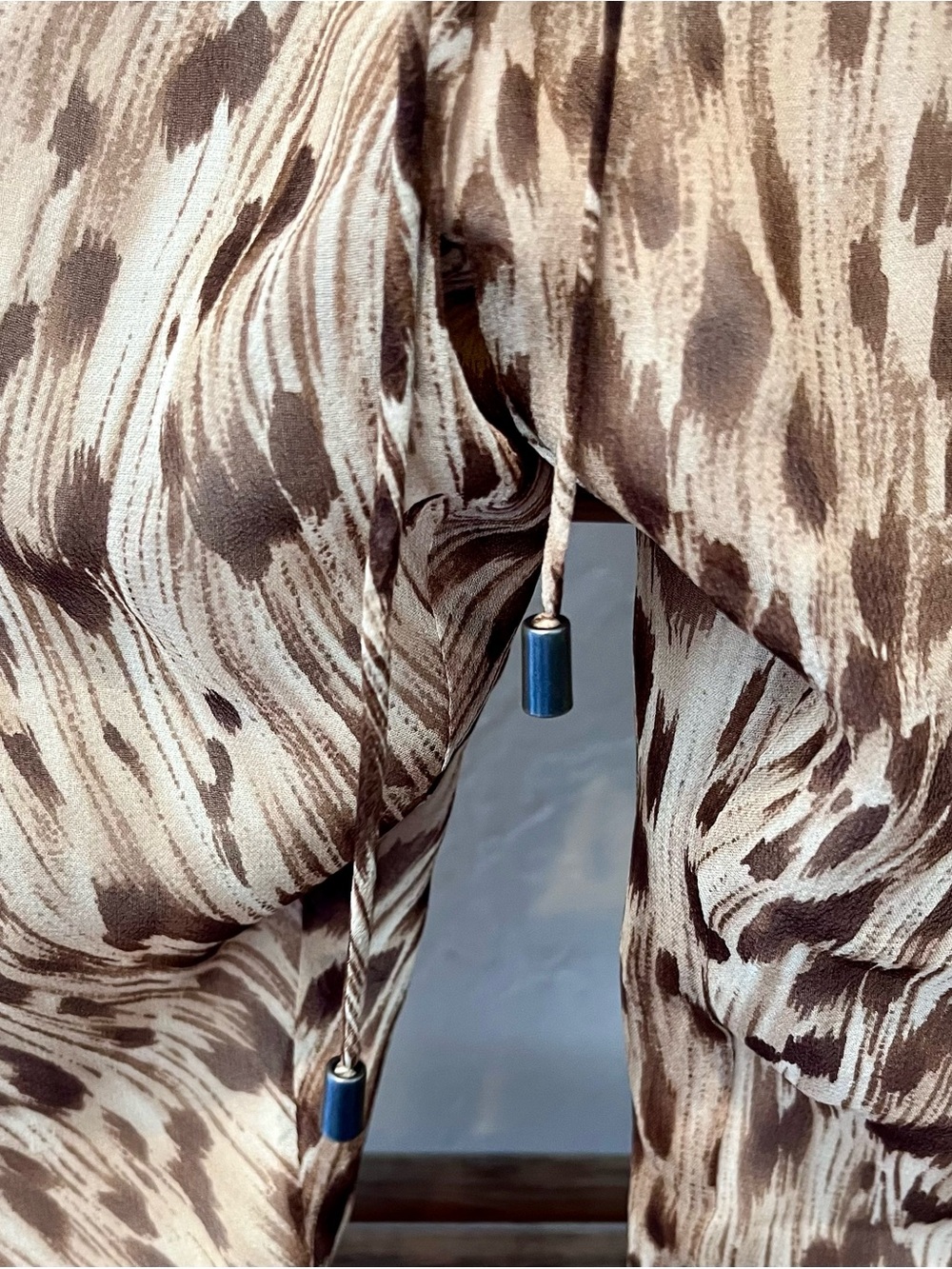 Haute Hippie 100% silk Leopard Print pants - Brown & Cream - Picture 4 of 8